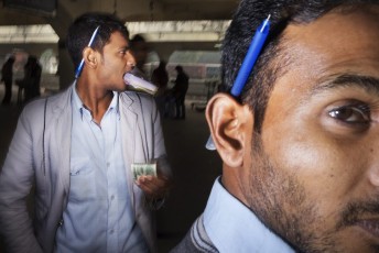 Flash Street Photography Pen Juxtaposition