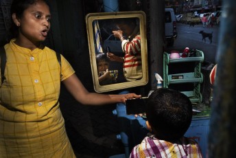 Flash Street Photography Hair Saloon Kolkata
